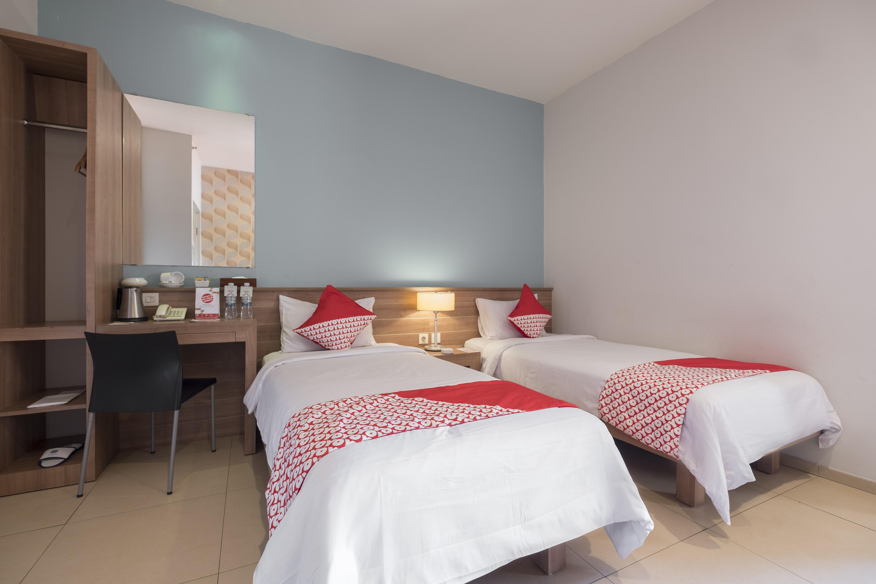 Aswin Hotel And Spa Makassar Exterior foto