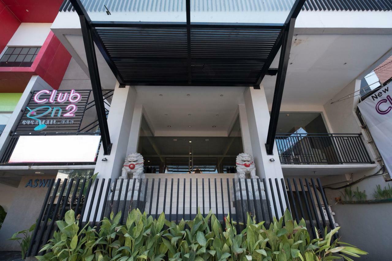 Aswin Hotel And Spa Makassar Exterior foto
